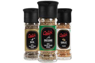 catch herbs and flakes